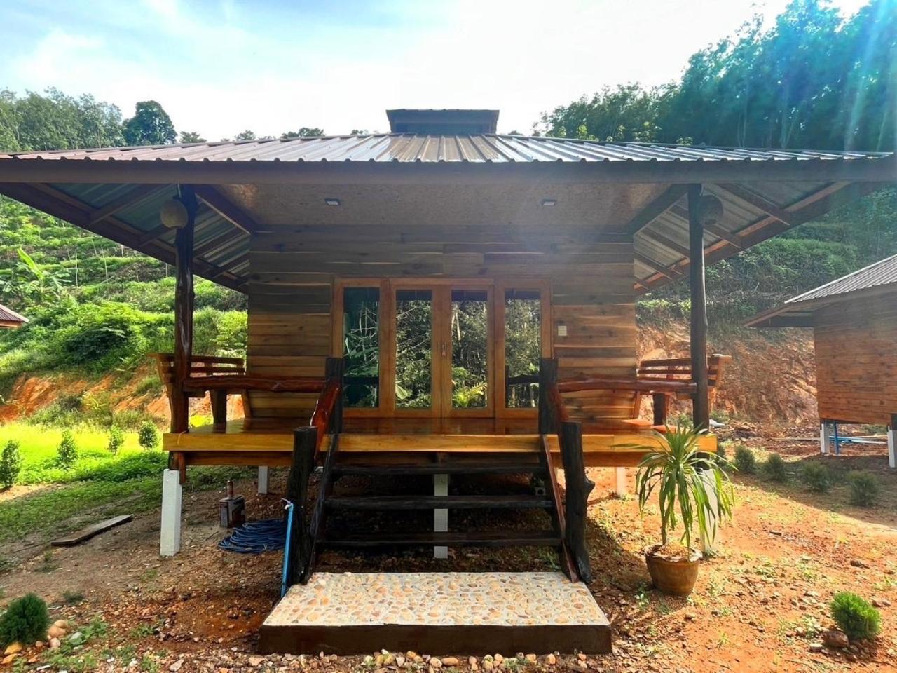 Koh Jum Home Stay ภายนอก รูปภาพ