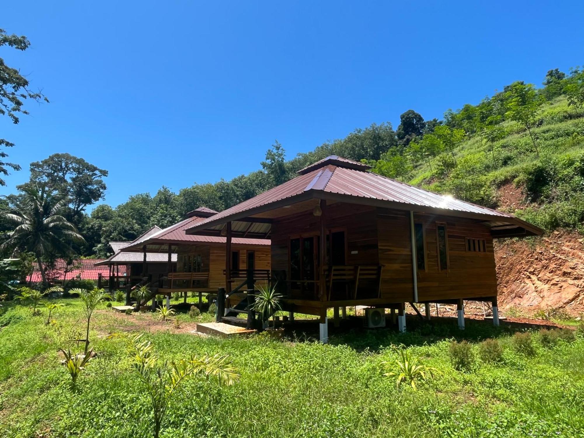 Koh Jum Home Stay ภายนอก รูปภาพ