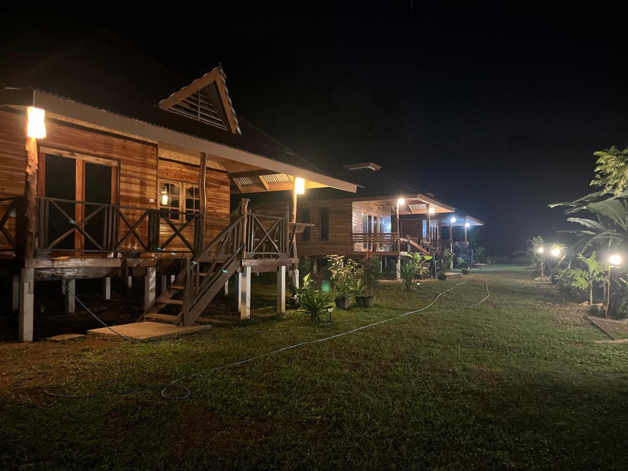 Koh Jum Home Stay ภายนอก รูปภาพ