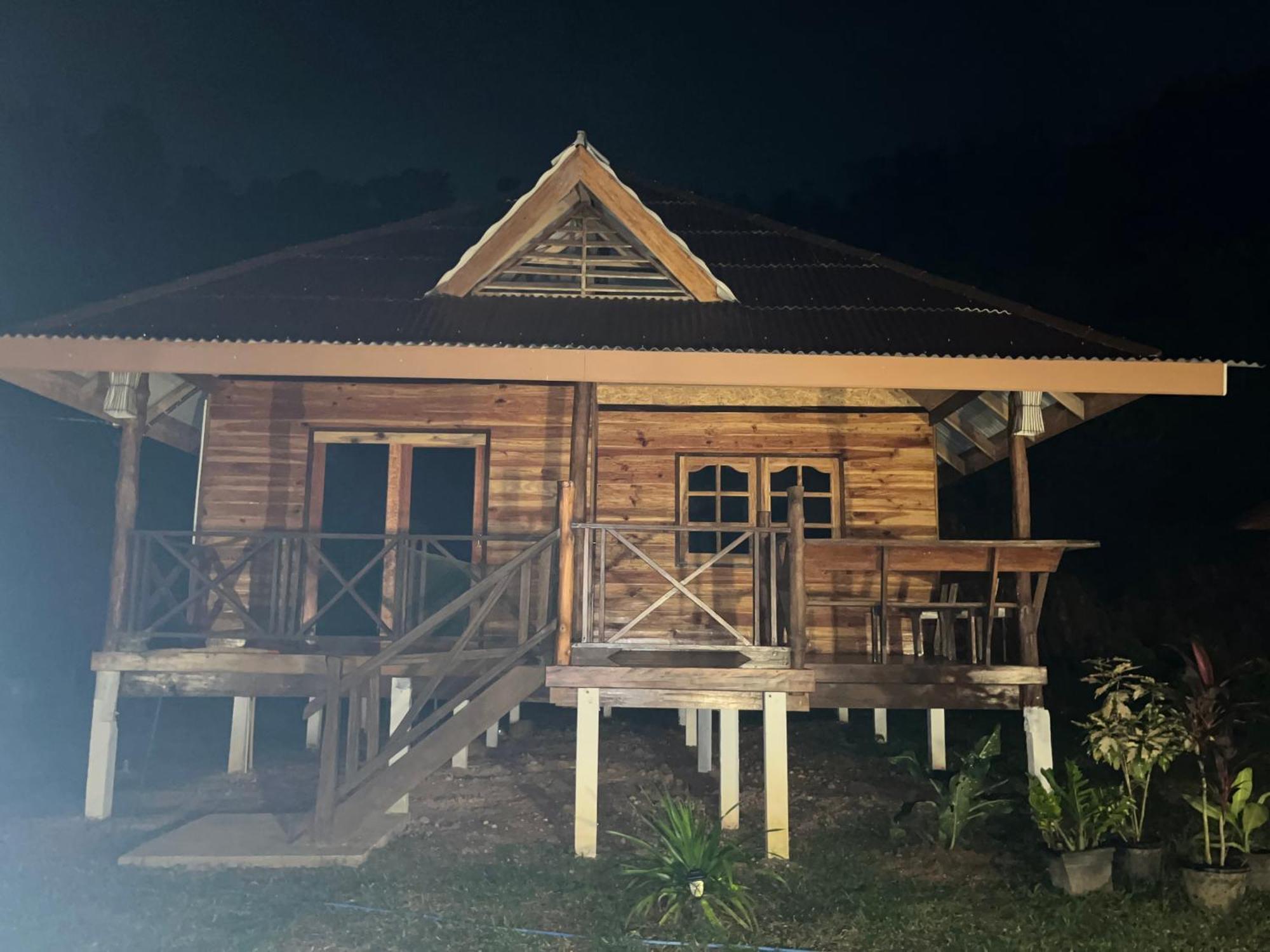 Koh Jum Home Stay ภายนอก รูปภาพ