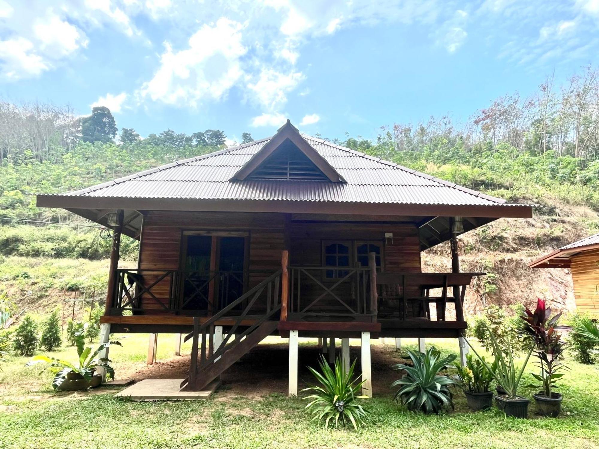 Koh Jum Home Stay ภายนอก รูปภาพ