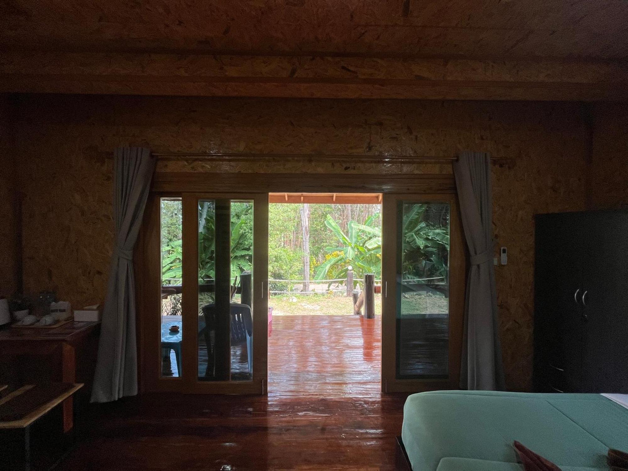 Koh Jum Home Stay ภายนอก รูปภาพ