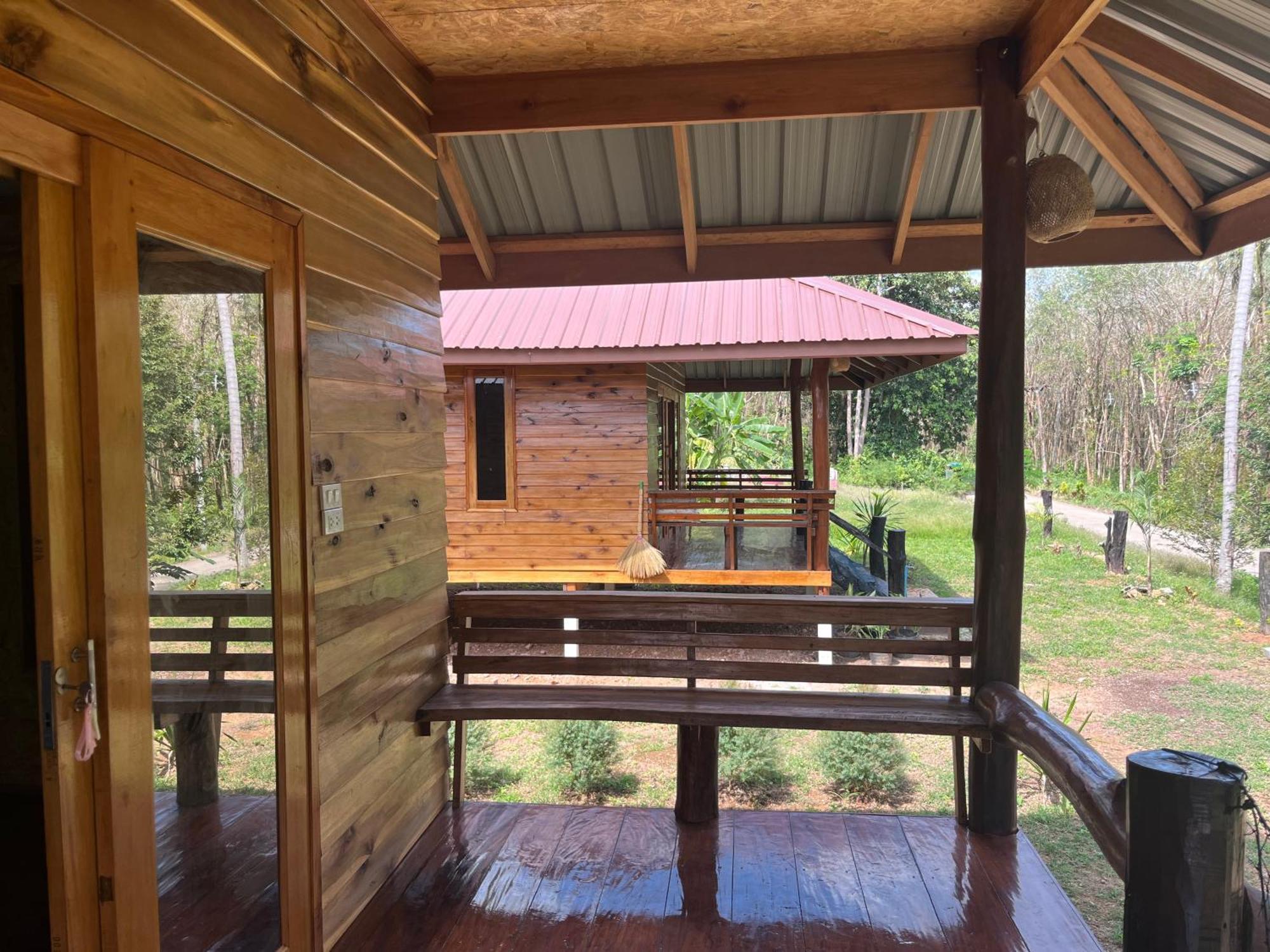 Koh Jum Home Stay ภายนอก รูปภาพ